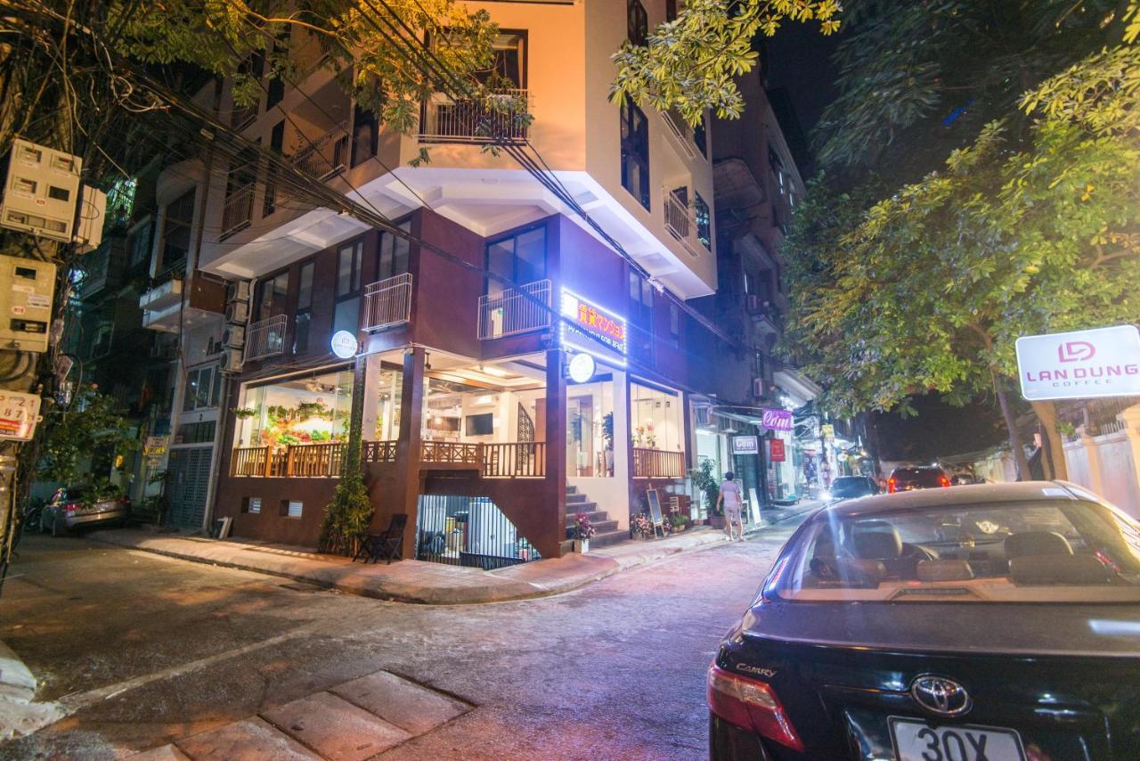22housing & 81 Linh Lang Apartment