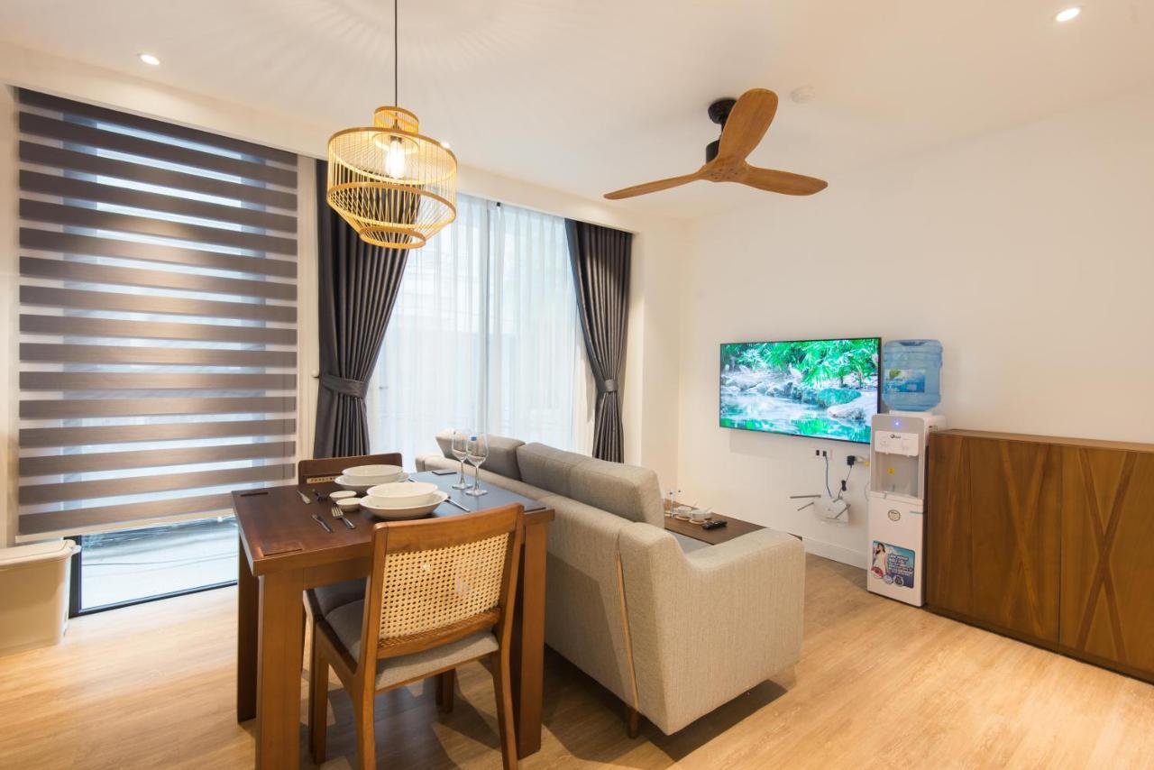 22housing & 81 Linh Lang Apartment