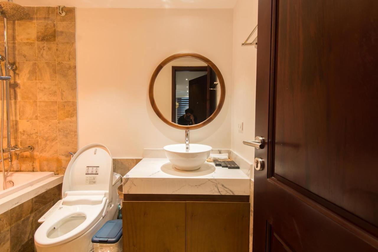Apartment 22housing & 81 Linh Lang *